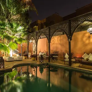 4* Guest house Amira &